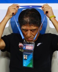 乐鱼电竞-李章洙五连败后下课 张效瑞接教鞭或带完整个赛季